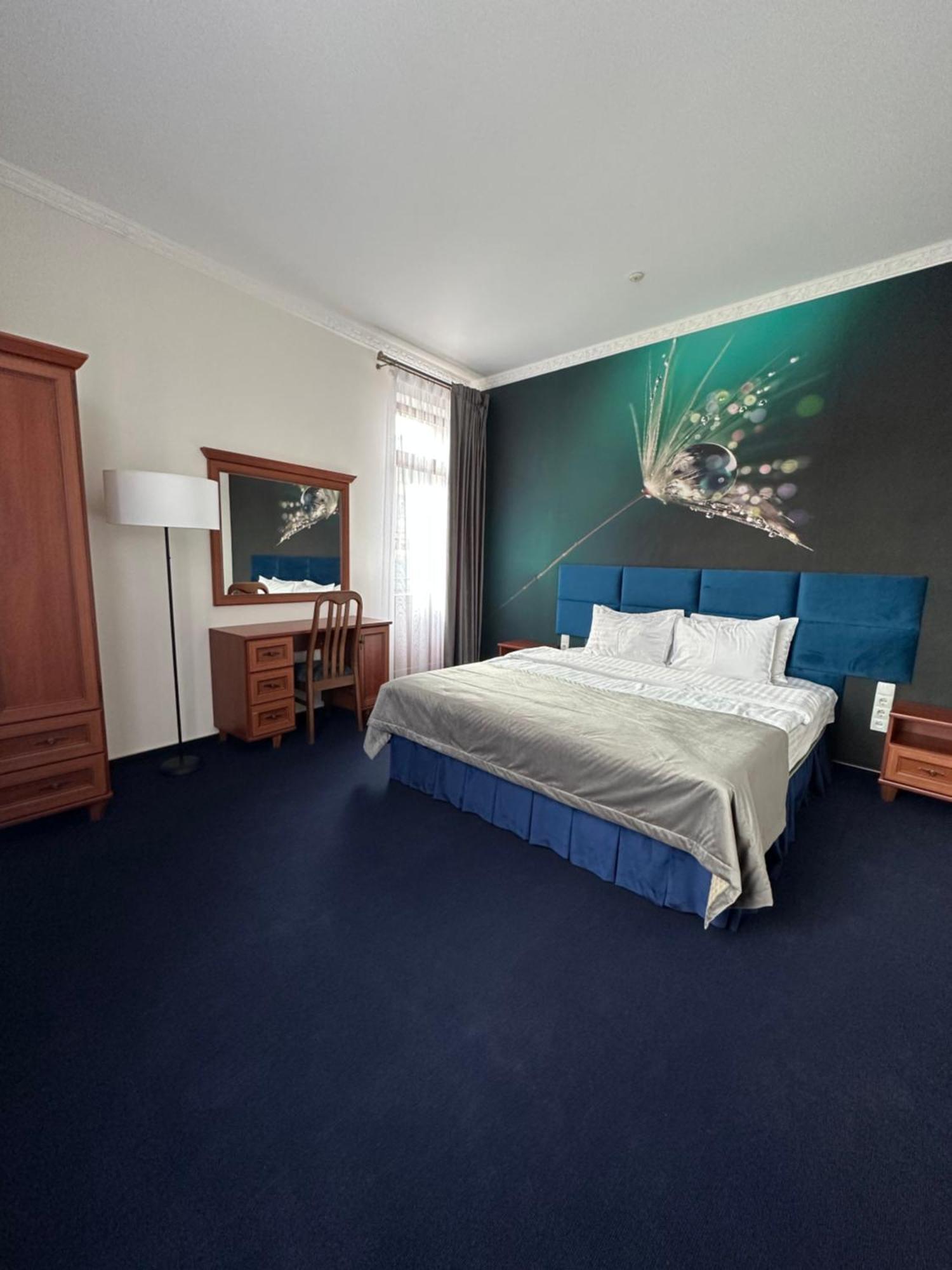 Hotel Villa Sofia ตรุสคาเวตส์ ภายนอก รูปภาพ