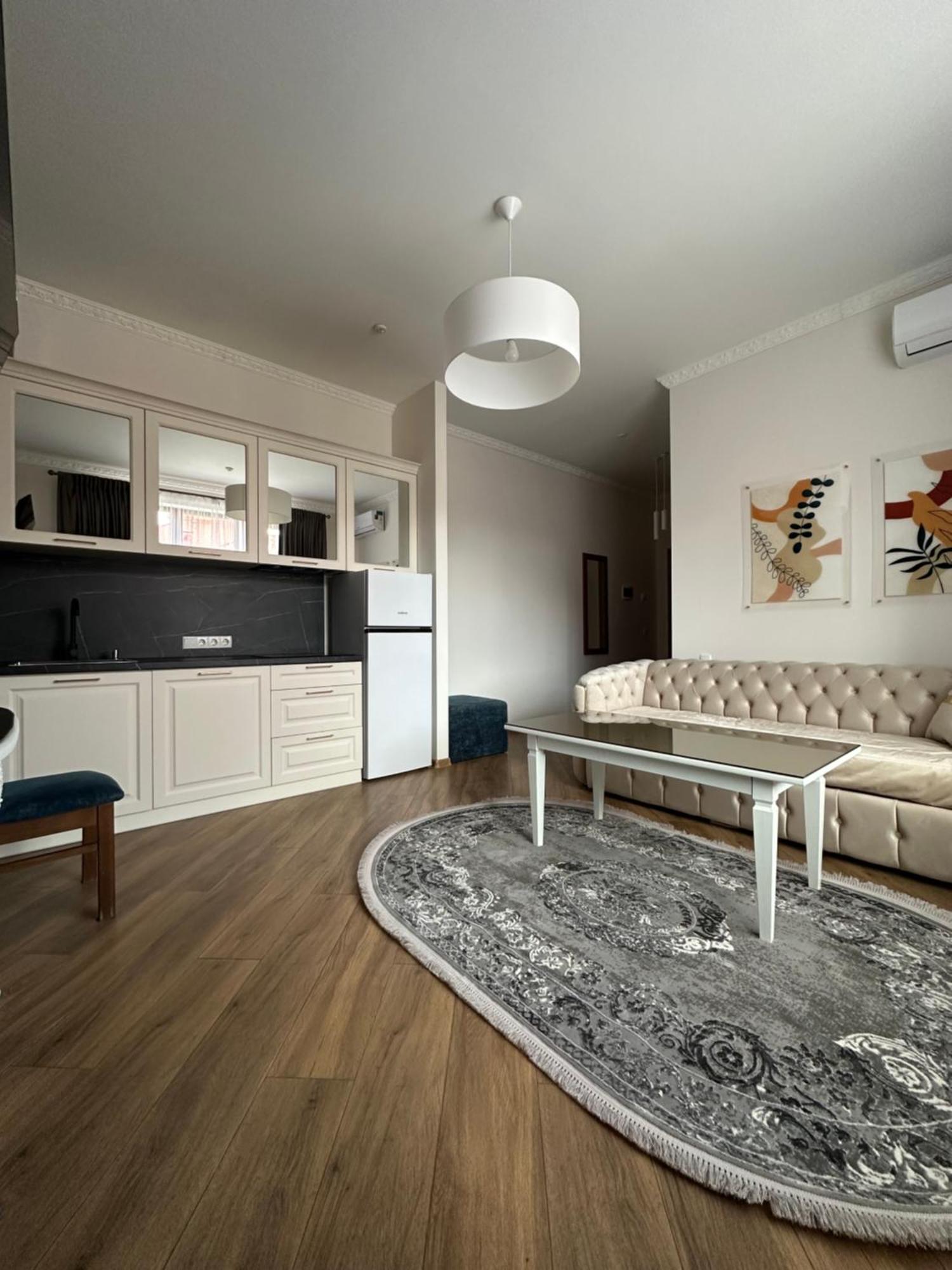 Hotel Villa Sofia ตรุสคาเวตส์ ภายนอก รูปภาพ